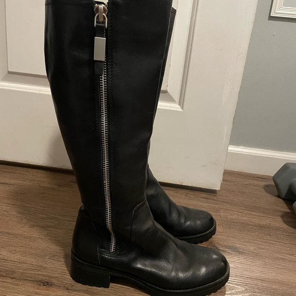 ALDO Black Knee-High Leather Boots with Zipper - Picture 10 of 11